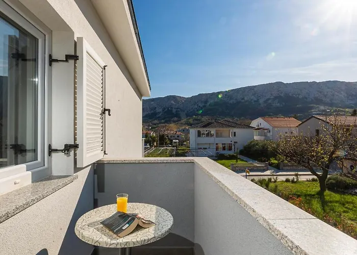With Parking Spaces Baska, Krk - 19538 Apartamento